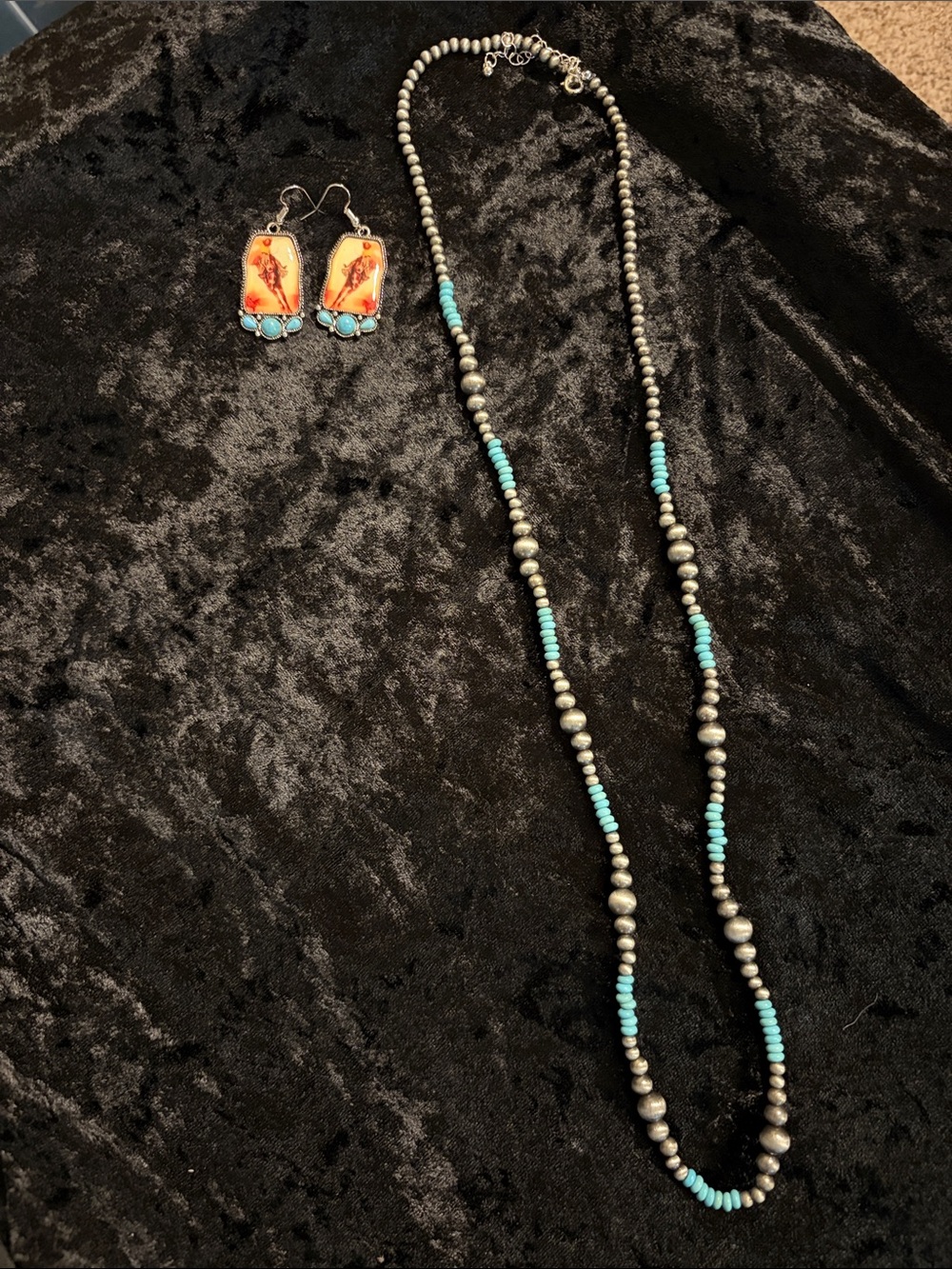 Earrings western earrings and necklace